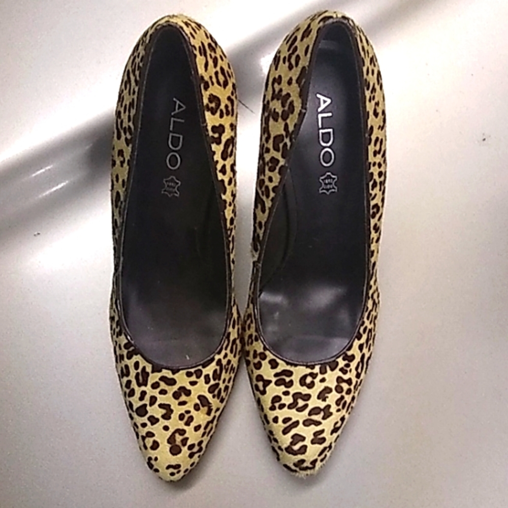 Shoe